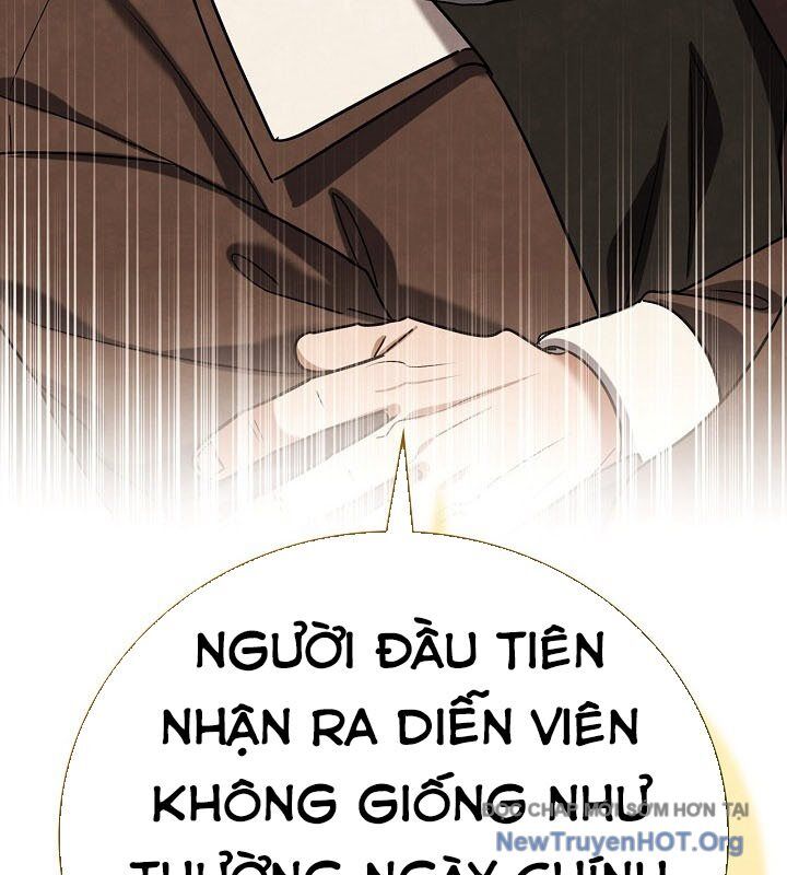 Sống Như Một Diễn Viên