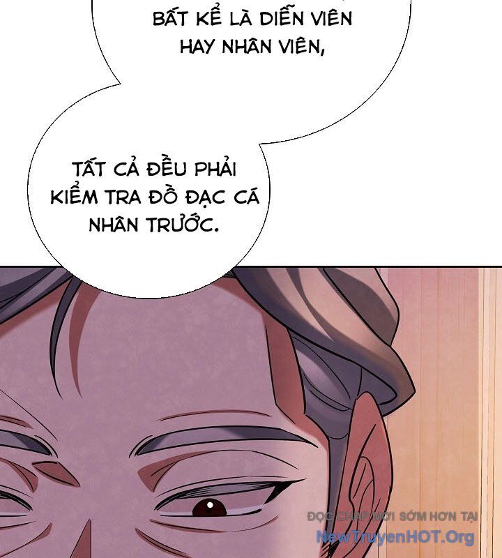 Sống Như Một Diễn Viên