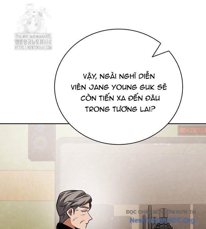 Sống Như Một Diễn Viên