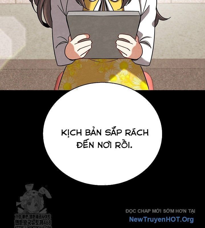 Sống Như Một Diễn Viên