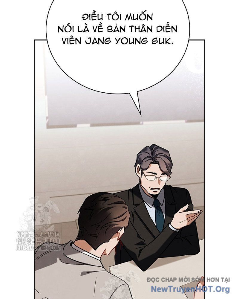 Sống Như Một Diễn Viên